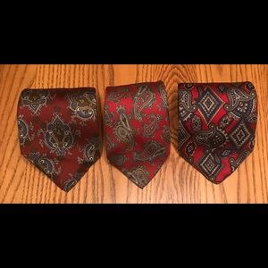 Lot of three Silk Ties